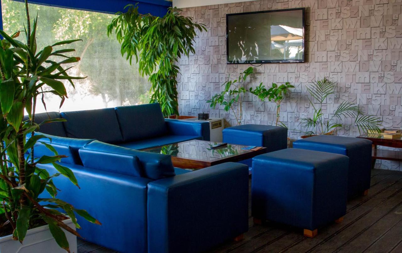 Mariandy Hotel Larnaca Ngoại thất bức ảnh