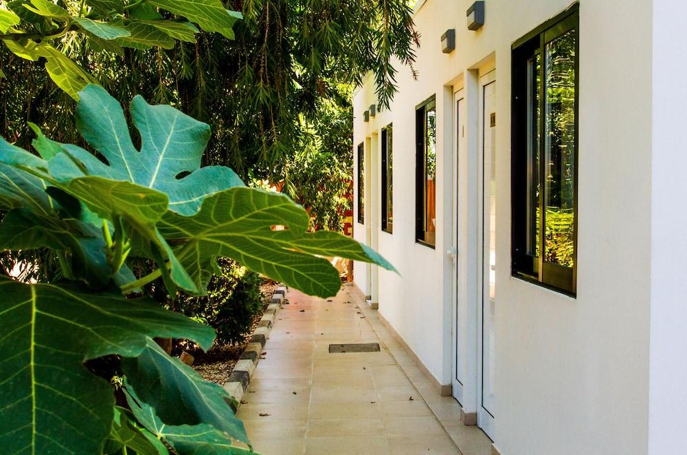 Mariandy Hotel Larnaca Ngoại thất bức ảnh