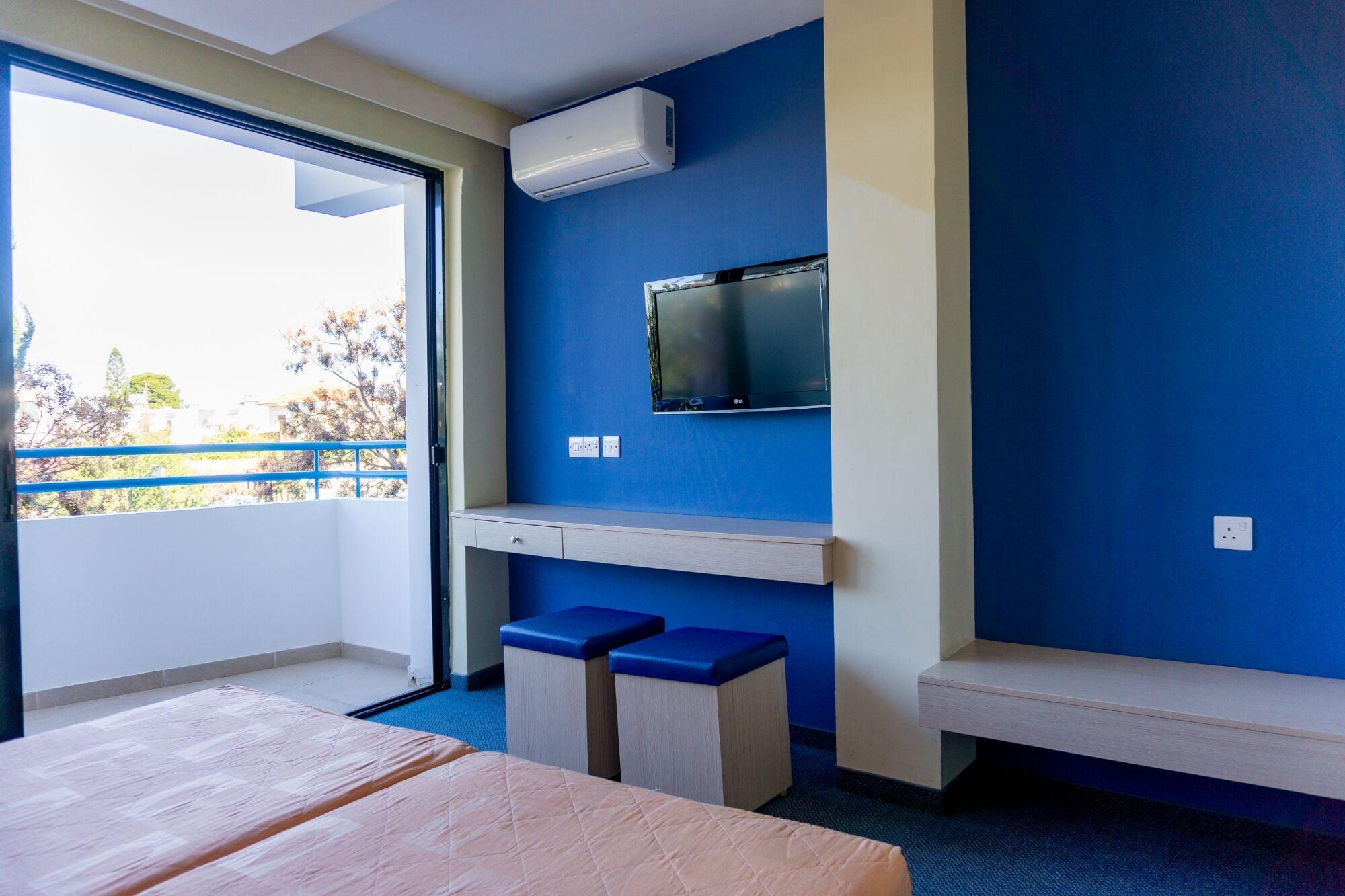 Mariandy Hotel Larnaca Ngoại thất bức ảnh