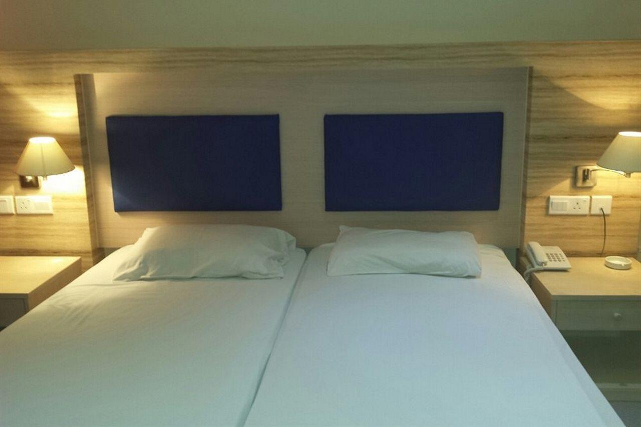 Mariandy Hotel Larnaca Ngoại thất bức ảnh