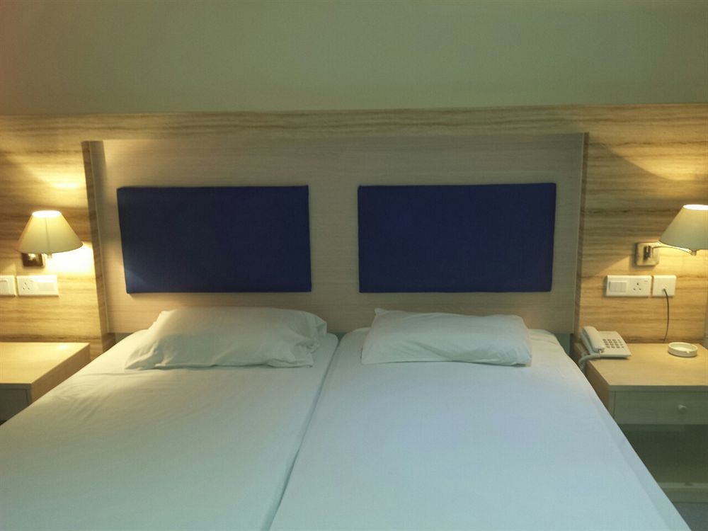 Mariandy Hotel Larnaca Ngoại thất bức ảnh